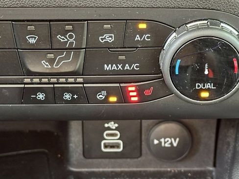 Used 2024 Ford Bronco Sport Outer Banks w/ Tech Package image 32