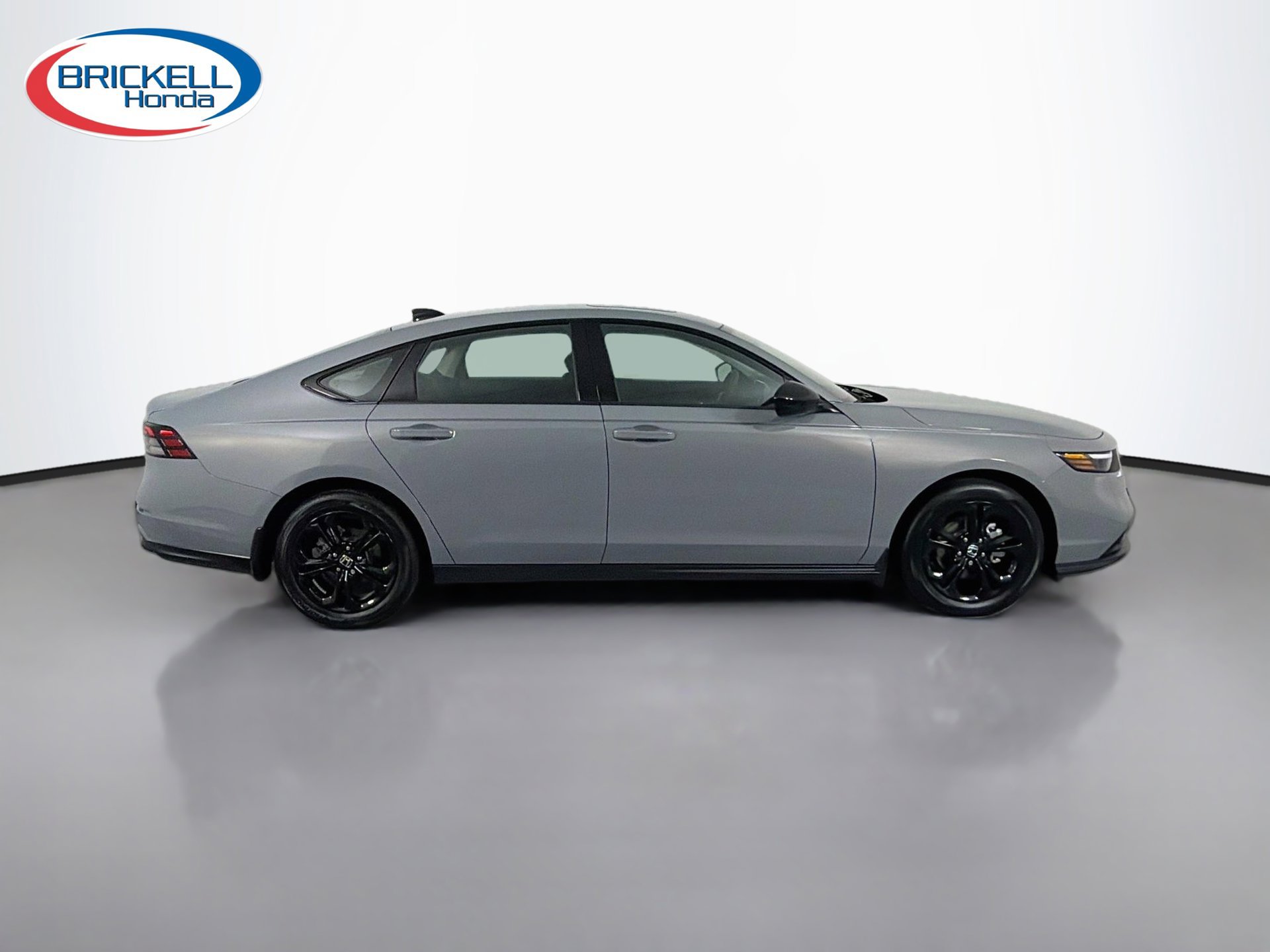 Used 2025 Honda Accord SE image 2