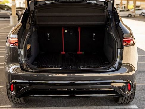 New 2026 Jaguar F-PACE R-Dynamic S image 22