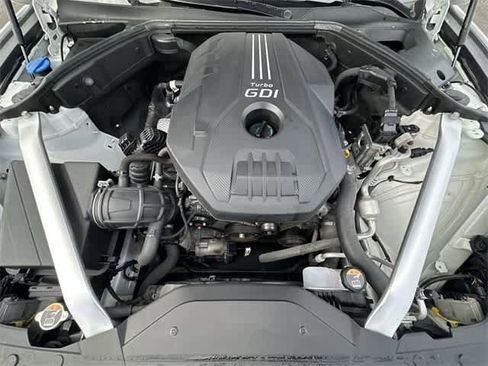 Used 2022 Genesis G70 2.0T w/ Prestige Package image 28