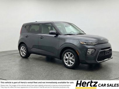 Used 2025 Kia Soul LX w/ LX Technology Package