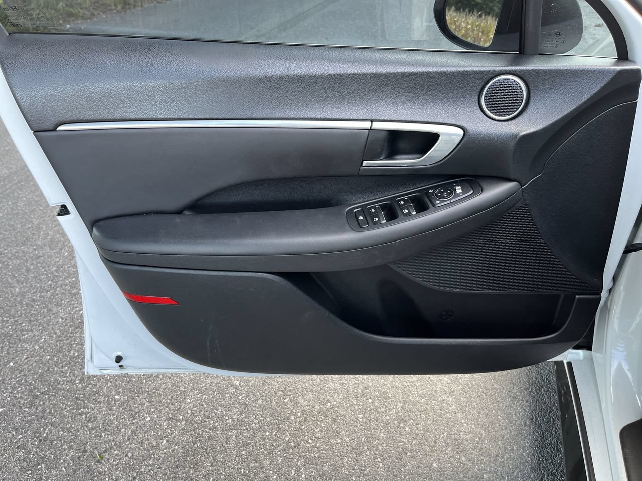 Used 2022 Hyundai Sonata SEL FWD image 3