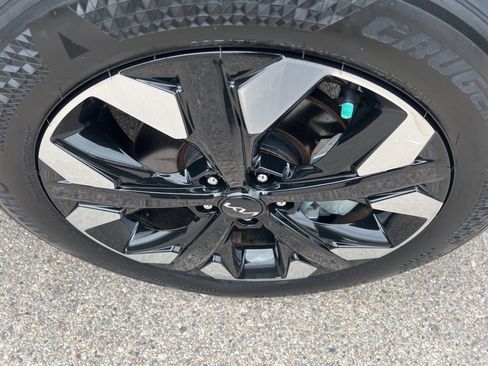 Certified 2023 Kia Sportage X-Line w/ X-Line Premium Package AWD/4WD image 39