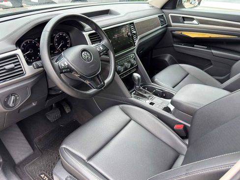 Used 2019 Volkswagen Atlas SEL FWD image 8