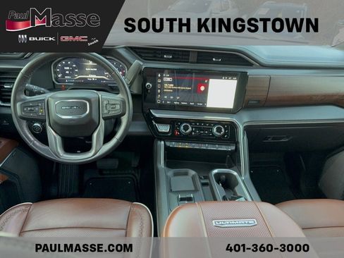 Used 2024 GMC Sierra 2500 Denali Ultimate w/ Snow Plow Prep/Camper Package image 11