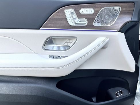 Certified 2024 Mercedes-Benz GLS 450 4MATIC image 14