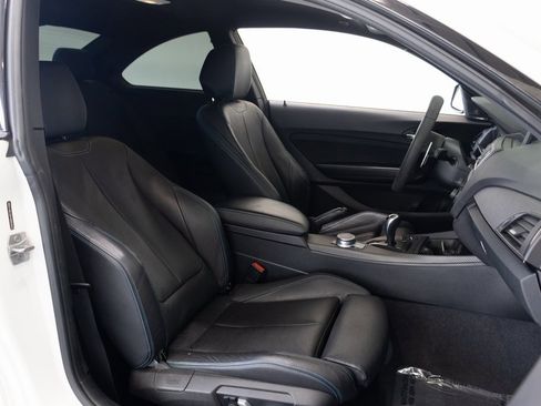 Used 2017 BMW M2 image 27