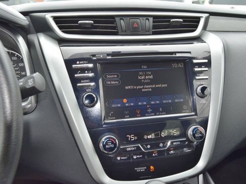 Used 2019 Nissan Murano S AWD/4WD image 26