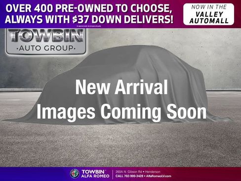 Used 2018 Alfa Romeo Giulia Ti Sport w/ Quick Order Package 22U Sport RWD image 1