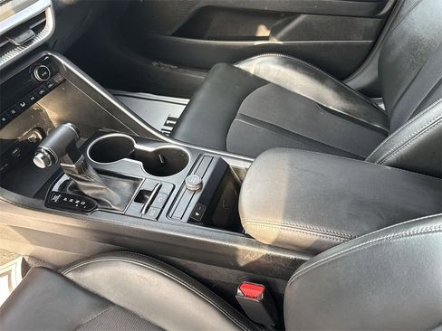 Used 2022 Kia K5 GT-Line image 22