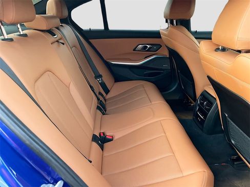 Used 2023 BMW M340i w/ Premium Package image 29