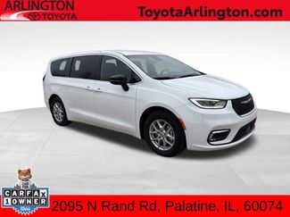 Used 2025 Chrysler Pacifica Select 360° Tour