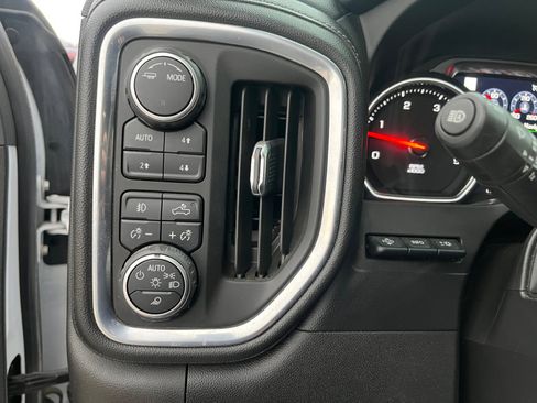 Used 2021 Chevrolet Silverado 2500 LTZ image 33