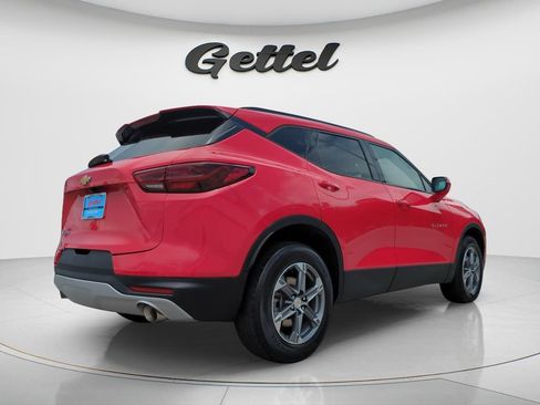 Used 2023 Chevrolet Blazer LT FWD image 5