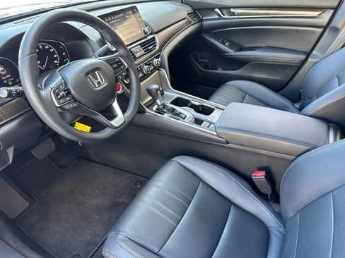 Used 2018 Honda Accord EX-L image 9