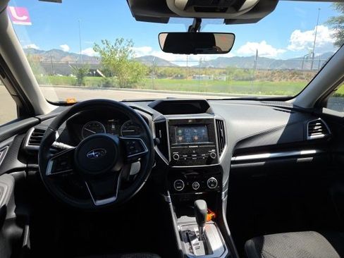 Used 2024 Subaru Forester Premium AWD/4WD image 13