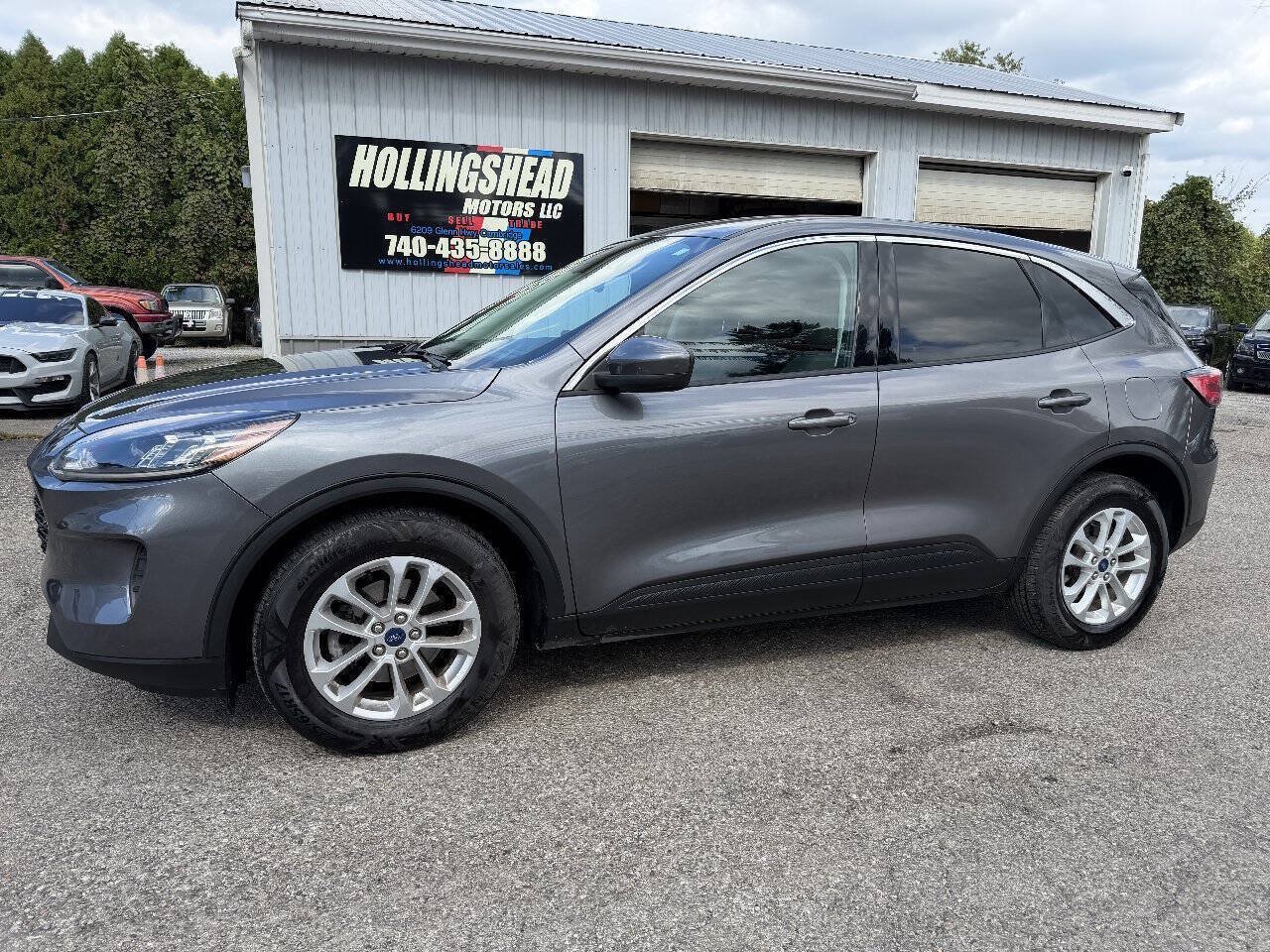 Used 2021 Ford Escape SE w/ Convenience Package FWD image 1