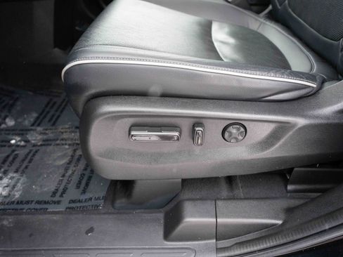 Used 2023 Honda Odyssey Elite image 12