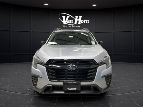 Used 2024 Subaru Ascent Onyx Edition Limited AWD/4WD image 2