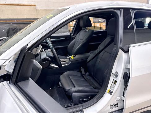 Used 2024 BMW i4 eDrive35 w/ Premium Package RWD image 26