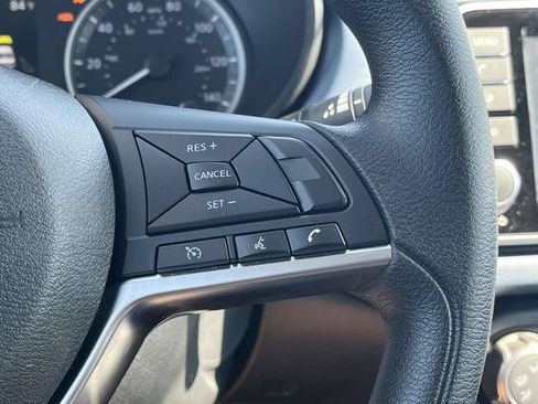 Used 2025 Nissan Versa SV FWD image 26