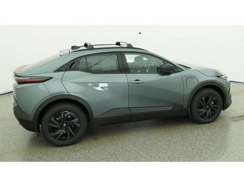 New 2026 Toyota C-HR AWD/4WD image 10