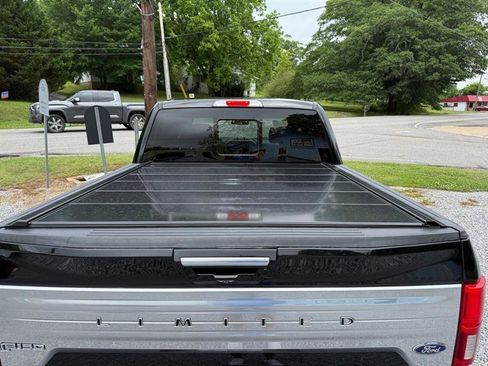 Used 2018 Ford F150 Limited AWD/4WD image 12
