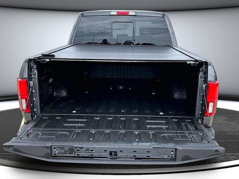 Used 2019 Ford F150 Lariat w/ Equipment Group 502A Luxury AWD/4WD image 7