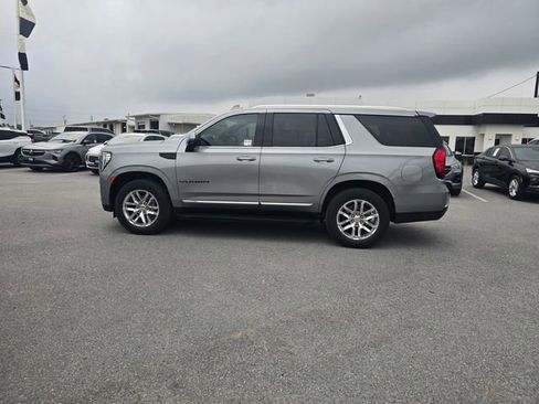 Used 2023 GMC Yukon SLT w/ SLT Premium Package RWD image 8
