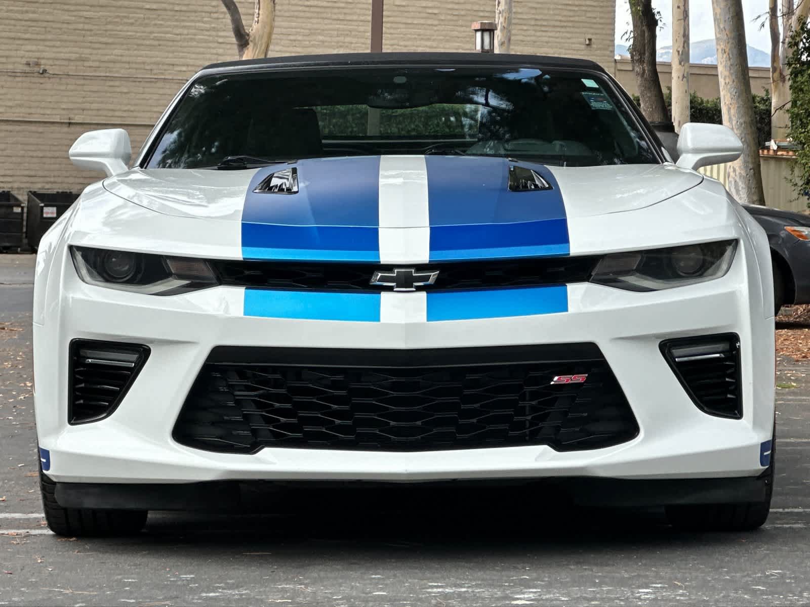 Used 2016 Chevrolet Camaro SS RWD image 11