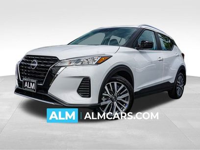 Used 2023 Nissan Kicks SV