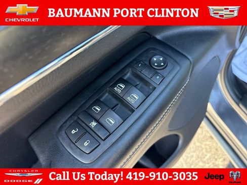 Used 2017 Jeep Grand Cherokee Limited RWD image 11