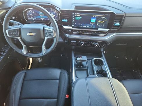 Used 2023 Chevrolet Silverado 1500 LTZ w/ LTZ Premium Package image 10