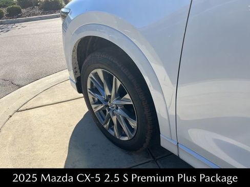 New 2025 MAZDA CX-5 AWD 2.5 S w/ Premium Plus Pkg image 5