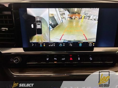 Used 2025 Chevrolet Silverado 3500 LT w/ Safety Package AWD/4WD image 13