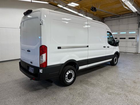 Used 2023 Ford Transit 250 Medium Roof RWD image 4
