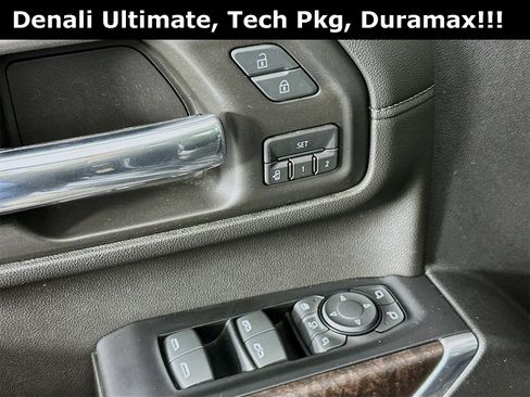 Used 2020 GMC Sierra 3500 Denali w/ Denali Ultimate Package image 19