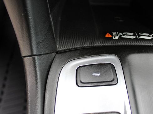 Used 2018 Chevrolet Equinox Premier image 87