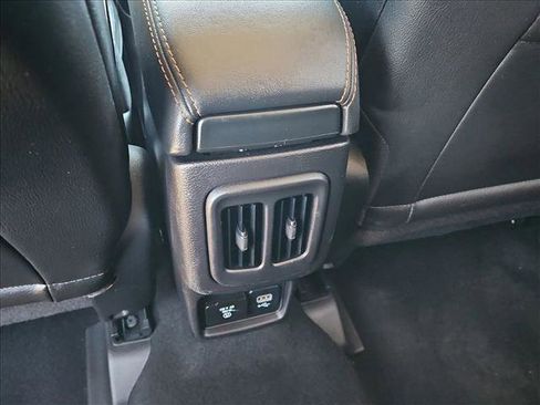 Used 2020 Jeep Compass Limited image 17