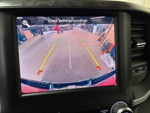 Used 2019 RAM 1500 Big Horn AWD/4WD image 24