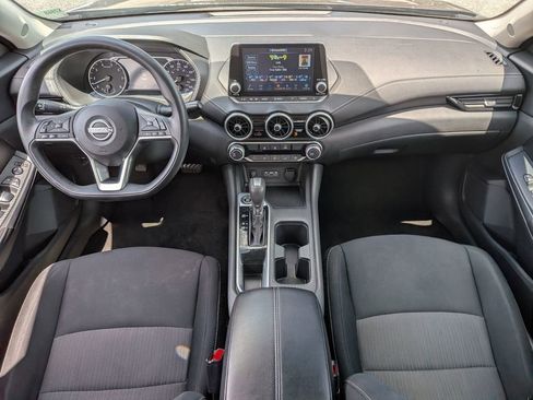 Used 2024 Nissan Sentra SV FWD image 25