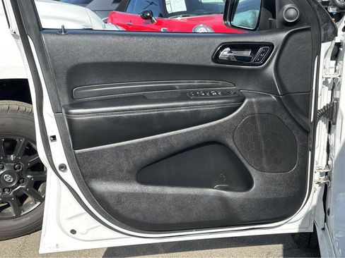 Used 2022 Dodge Durango GT image 14