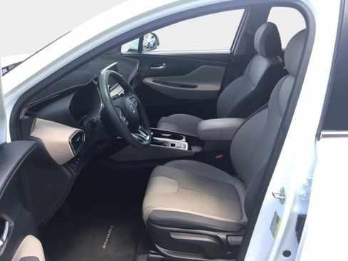 Used 2020 Hyundai Santa Fe SE FWD image 9