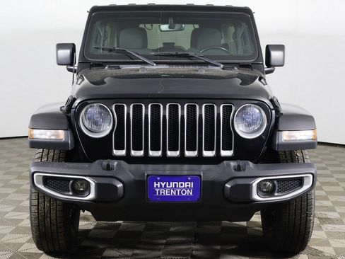 Used 2020 Jeep Wrangler Unlimited Sahara w/ Uconnect 4C Nav & Sound Group image 8