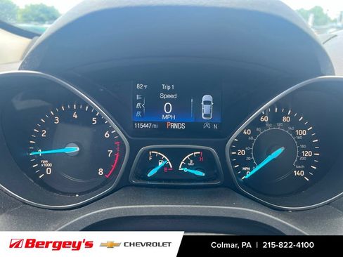 Used 2017 Ford Escape SE w/ Equipment Group 201A AWD/4WD image 13