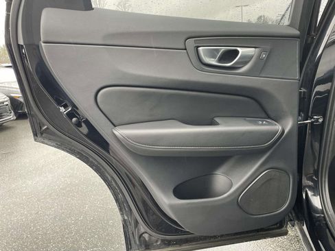 Used 2024 Volvo XC60 T8 Ultimate w/ Climate Package image 2