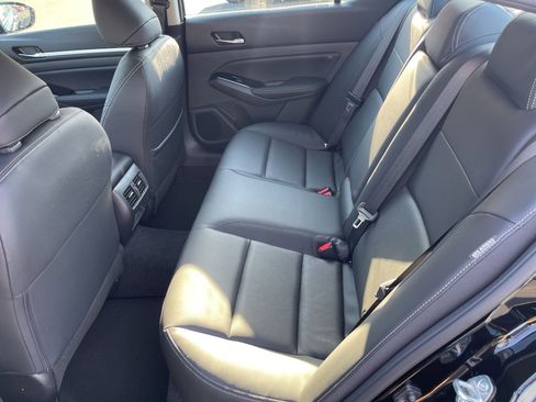 New 2025 Nissan Altima 2.5 SL image 12