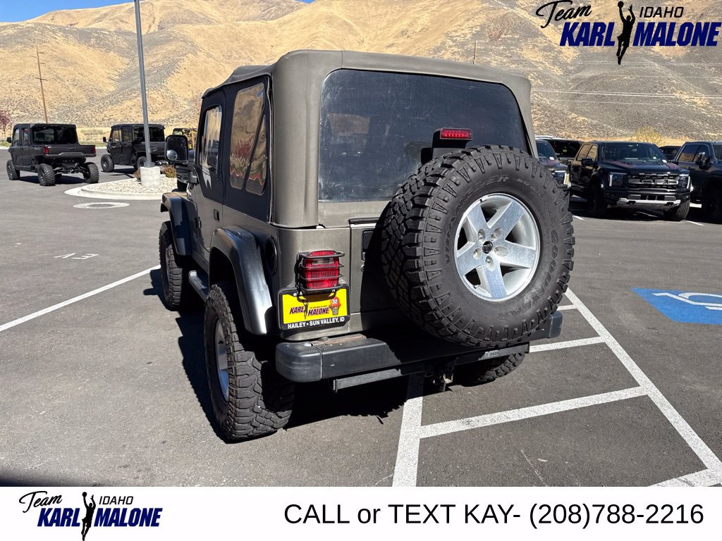 Used 2003 Jeep Wrangler Rubicon AWD/4WD image 14