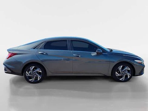 New 2026 Hyundai Elantra Limited w/ Cargo Package image 6