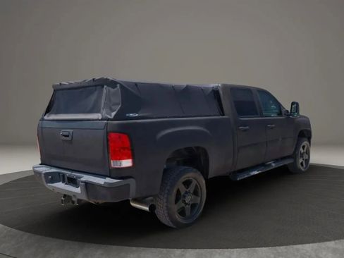 Used 2014 GMC Sierra 2500 Denali image 6